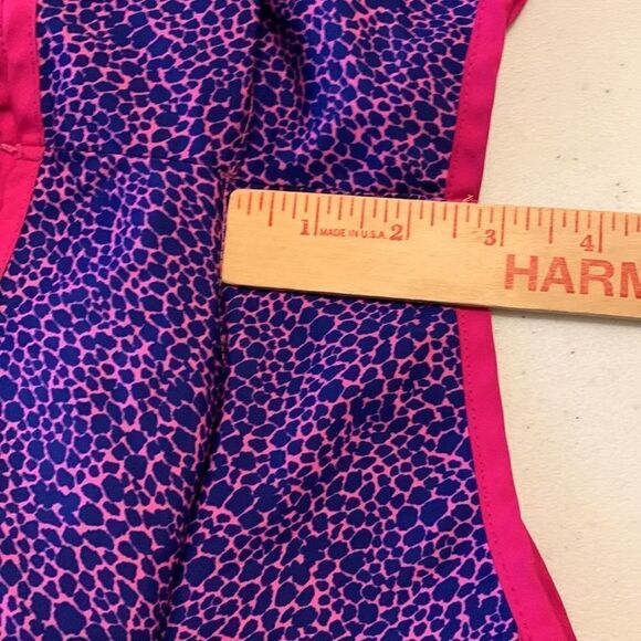 Nike dry fit Size XS athletic shorts with built in panty. Color is navy and pink - Picture 7 of 7